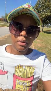 Walking In This Sunshine🚶🏾‍♀️