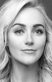 Juliet Barnett's Instagram, Twitter & Facebook