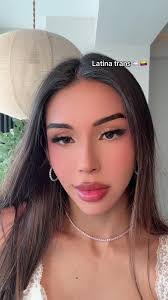 Leila Magee's Instagram, Twitter & Facebook