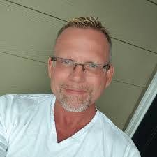 Shane Williford's Instagram, Twitter & Facebook