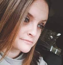 Lori Mawhinney's Instagram, Twitter & Facebook