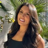 Shelby Donovan's Instagram, Twitter & Facebook