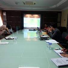 Unit perancang ekonomi(epu) adalah agensi utama kerajaan yang bertanggungjawab untuk menyediakan pelan pembangunan negara. Unit Perancang Ekonomi Negeri Kedah Upen Capitol Building In Alor Setar