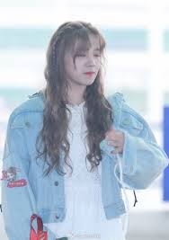 Lucas dan yuqi sudah menunjukkan keakraban dan chemistry yang baik sejak tampil bersama di acara tv korea. Nct Lucas And G Idle Yuqi Begin Filming For Keep Running Weibo Talk