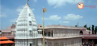 Shri sant gajanan maharaj temple is located in shegaon , maharashtra,.he is regarded as an incarnation of lord dattatreya and lord ganesha. Gajanan Maharaj Temple Shegaon