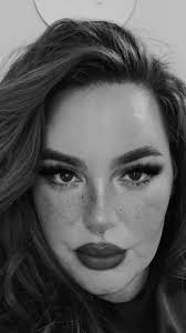 Tess Holliday Inspired Hollywood Makeup Tutorial