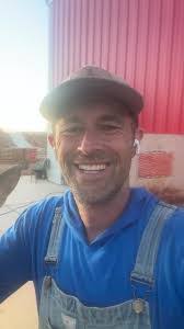 Randy Jaques's Instagram, Twitter & Facebook