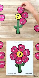 Flower Petal Addition Activity Fantastic Fun Learning Spring Math Activities Kindergarten Math Games Kindergarten Math Activities
