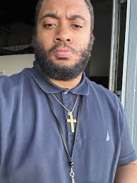 Name: jimmy Douglas Age: 42years Christian ❤️ Location: Uk Occupation:  Engineer Christian,yes "Hello. Help me find a woman to spend the rest of my  life with.I don't mind a woman with kids