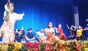 Masyarakat malaysia telah mewarisi pelbagai jenis kesenian. Haaa Jangan Tak Tahu Inilah 6 Seni Budaya Dan Warisan Di Malaysia Destinasi Mstar