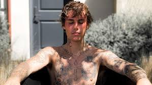 La Historia Que Esconden Los Mas De 60 Tatuajes De Justin Bieber Gente El Pais Hoy en día, muchas personas son las que escogen a la nuca como la mejor parte del cuerpo para tatuarse. 60 tatuajes de justin bieber