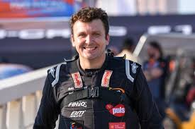 Bartłomiej marszałek, nasz jedyny reprezentant w wodnej f1, ma nową łódkę. Motorowodny Sezon Zakonczony Bartlomiej Marszalek Poza Dziesiatka Zagle Se Pl