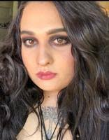 Amanda Hubbs's Instagram, Twitter & Facebook