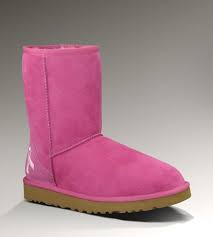 Merry Christmas Lyss All Sold Out But Found Them On Pinterest For You Ugg Boots Classic Ugg Boots Ugg Boots Short