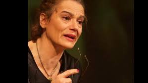 Info su maia morgenstern biografia filmografia discografia video foto citazioni curiosità frasi celebri news carriera. Maia Morgenstern ReacÈ›ioneazÄƒ DupÄƒ O ReplicÄƒ AntisemitÄƒ SpusÄƒ La O Intrunire CulturalÄƒ M A Lovit O ScarbÄƒ FÄƒrÄƒ Margini Sunt RÄƒnitÄƒ