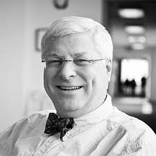 Really Good Logos Explained: Top Design Professionals Critique 500 Logos &  Explain What Makes Them Work: Chase, Margo, Hughes, Rian, Miriello, Ron,  White, Alex W.: 9781592534272: Amazon.com: Books