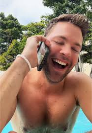 Britney Spears Clip: Expectation vs Reality