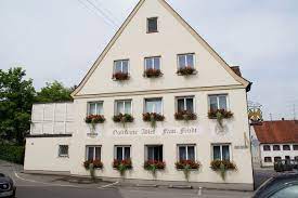 Unsere dienstleistungen im bereich zahnimplantate. Gaststatte Adler Diedorf Deutsche Kuche In Meiner Nahe Jetzt Reservieren
