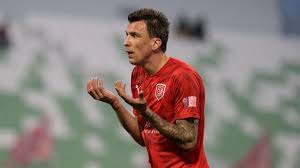 Ac Milan Transfer News Exclusive Mario Mandzukic Lined Up After Missing Out On Luka Jovic Eurosport