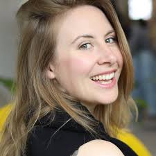 Jenna Harding's Instagram, Twitter & Facebook