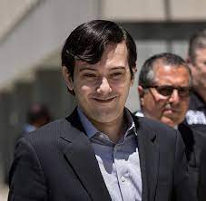 22 hours ago · martin shkreli is known for hiking up the price of a life saving aids drug from $13.50 to $750 back in 2015. Martin Shkreli Sein Leben Gibt S Jetzt Als Musical Welt