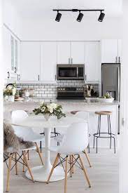 Desain dapur yang menyatu dengan ruang makan. 10 Inspirasi Dapur Menyatu Dengan Ruang Makan Di Rumah Mungil