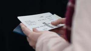 Где и как купить авиабилеты по России без переплат?