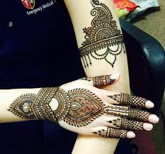 Natural Herbal Henna Cones For Perfect Temporary Tattoos Natural Henna Paste Cone 100 Natural Henna Paste Ea Mehndi Designs Mehndi Designs For Hands Henna