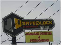 Jalan lingkar timur sidoarjo bakal jadi kompleks industri dan pergudangan terbesar di jawa timur murah 2.1 m nego hgb,imb, ijin gudang, lt 384 (12x32), lb 360 (12x30), listrik 10.600w, pdam, one gate system, jalan paving lebar, one gate system, 24 jam cctv.dijual cepat. Disewakan Gudang Safe N Lock Sidoarjo The Edge