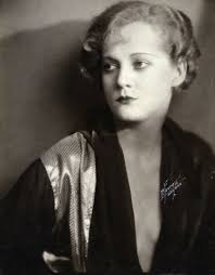 Shirley GREY : Biography and movies