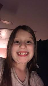 Collaborative Original Character Creation in Gacha Life 2