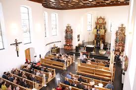 Zur hochzeit sucht das brautpaar einen bibelvers aus, der den gemeinsamen weg begleitet. Hochzeit Basilika Maria Bildstein