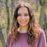 Kara Bush's Instagram, Twitter & Facebook