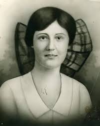 Edna (1880-1948) Kelly (1878-1930) 2nd cousin 3x removed