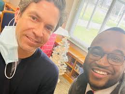 What a phenomenal bunch from Piney Grove Middle School! 🐾 I stopped by  this morning to chat with the kids about history & journalism — plus some  behind-the-scenes fun! They asked GREAT