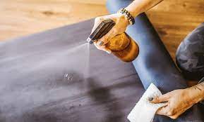 Machine washing your mat first check if your mat is machine washable, put it in the washer once a week or after each intense yoga class. How To Clean Lululemon Yoga Mat Cleaning Instructions