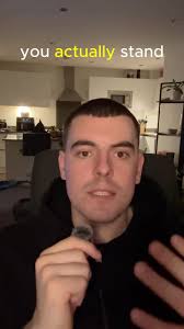 Before you quit your 9-5 🛑✋, Here are some things for you to think about  🤔, 1) What is your risk tolerance? And how well can you deal with  uncertainty? 🌊, 2) Are you currently fulfilled ...