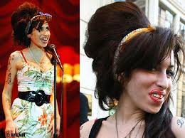 Amy winehouse stronger than me (later with jools holland, london (frank and back to black 2006). Amy Winehouse Gets Teeth Fixed Some Advice From Keith Richards Zahnteufelchen S Weblog