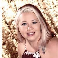 Christie Richmond's Instagram, Twitter & Facebook