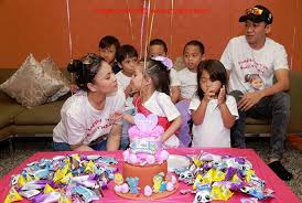 Popular actress fasha sandha's marriage is over. Myartis Com Myartis My Artis 26 Foto Fasha Jejai Raikan Ulang Tahun Ke 4 Jemyma Bersama