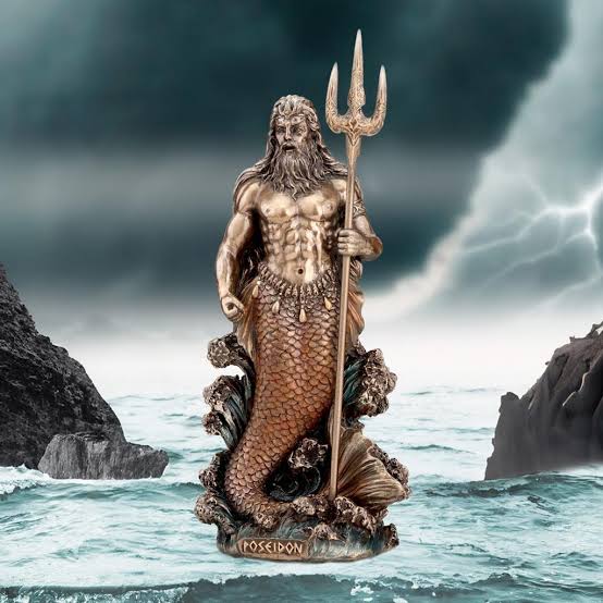 Poseidon God of the Sea - figurine 18,5 cm Wulflund