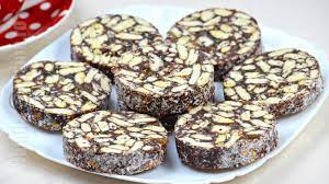 Am mai pus si unt in crema. Tort De Biscuiti Cu Ciocolata Jamilacuisine Youtube