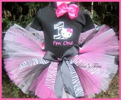 Hello Kitty Birthday Dress For 1 Year Old This Might Be My Daughter Bday Outfit Hello Kitty Theme Party Hello Kitty Party Hello Kitty Birthday