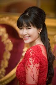 Cô từng là giám khảo của cuộc thi. Qxrjlr0qqctcdm