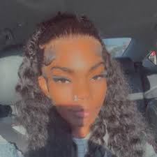 Hair stylist for quick weaves in Valdosta, GA