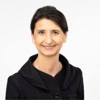 Isabel Nowak's Instagram, Twitter & Facebook