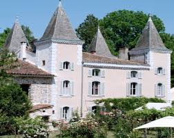 A Pink Country House Chateau De Beauregard St Girons Ariege Pyrenees Chateau Beauregard Chateau Chateau France