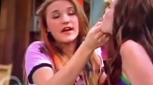 Hannahmontoya Tickle