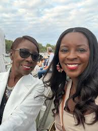 Laura Whigham (@nitalove075) • Instagram photos and videos