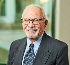 Dr. Gerald Ray, DO: Family Doctor